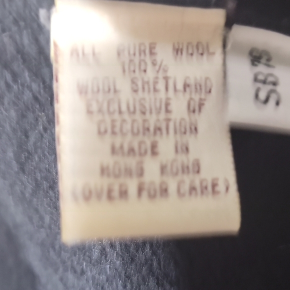 Susan Bristol Hand Embriodered Black Wool Christmas Sweater - Picture 9 of 9